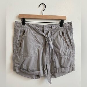 Ann Taylor LOFT Gray Shorts - Size 6